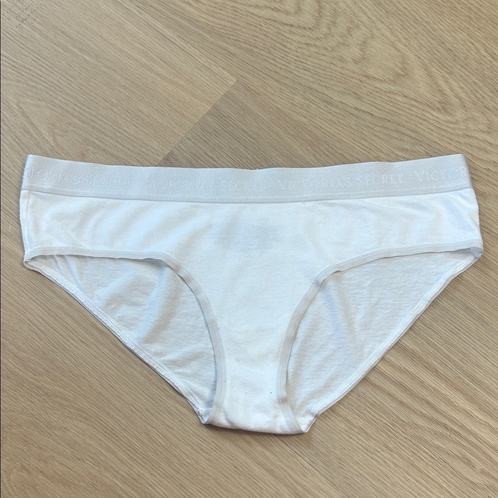 Victoria’s Secret Hiphugger Panty L